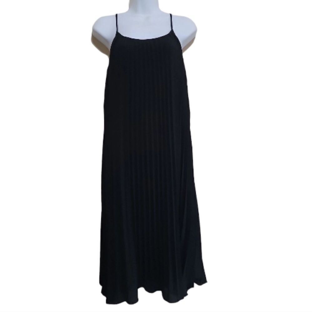 HM Women's Black Pleated Midi Sleeveless Dress Size XSmall - Picture 2 of 8